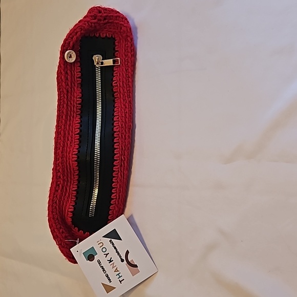 Hand Crafted Hand Knit Crochet Red Cosmetic Bag Pencil Case handmade Grannycore - Picture 16 of 17
